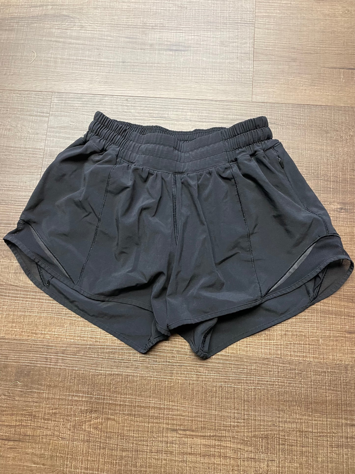 Lululemon Hotty Hot 4" Shorts (4)