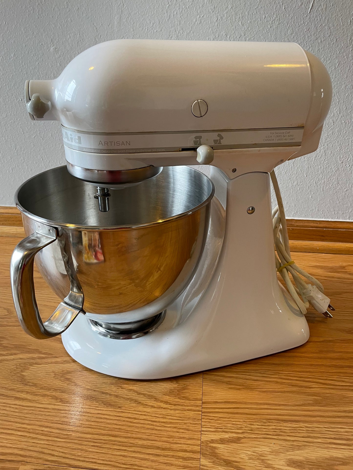 KitchenAid Artisan Series 5 Quart Tilt Head Stand Mixer