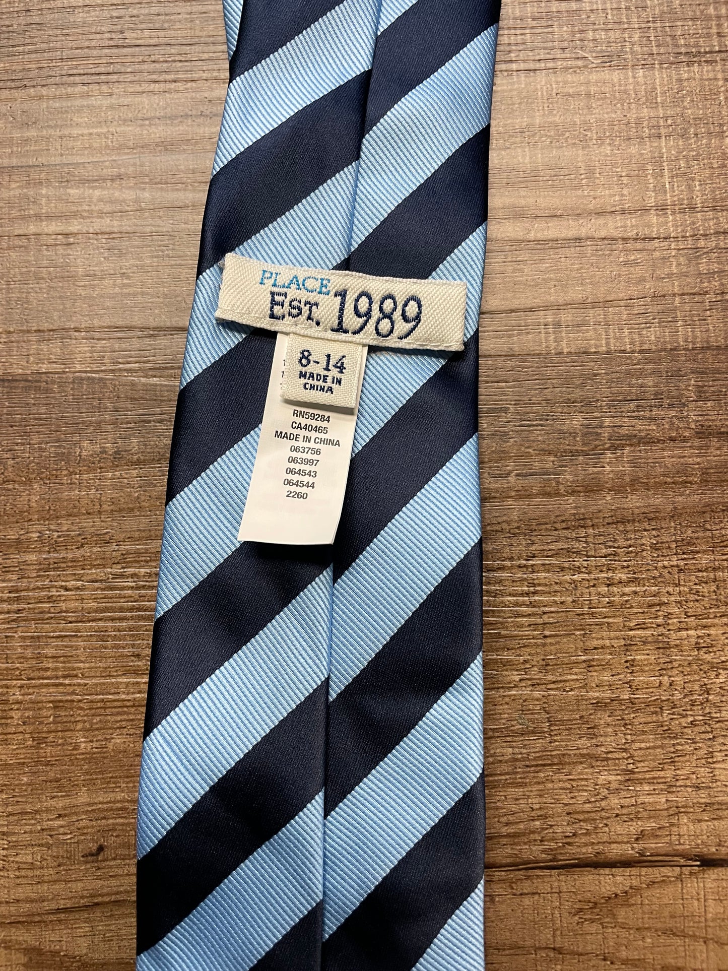 Place Est 1989 Youth Tie (8-14Y)