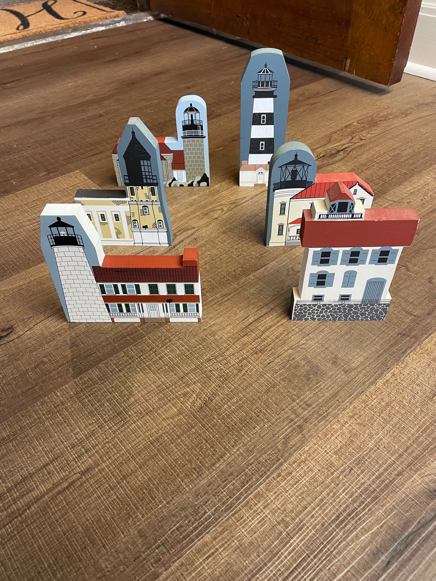 The Cat's Meow Village Nautical/Lighthouse Set (Lot of 6)