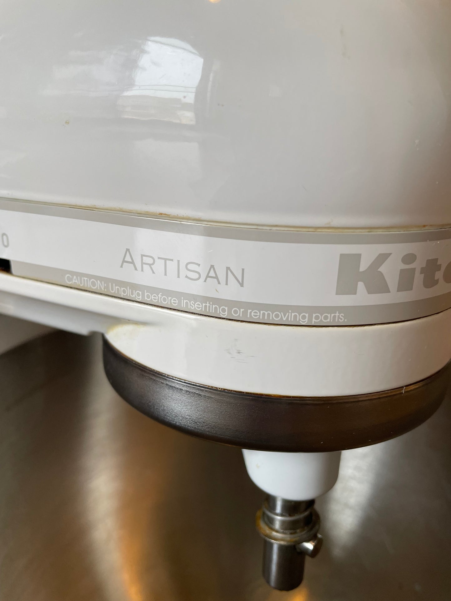 KitchenAid Artisan Series 5 Quart Tilt Head Stand Mixer