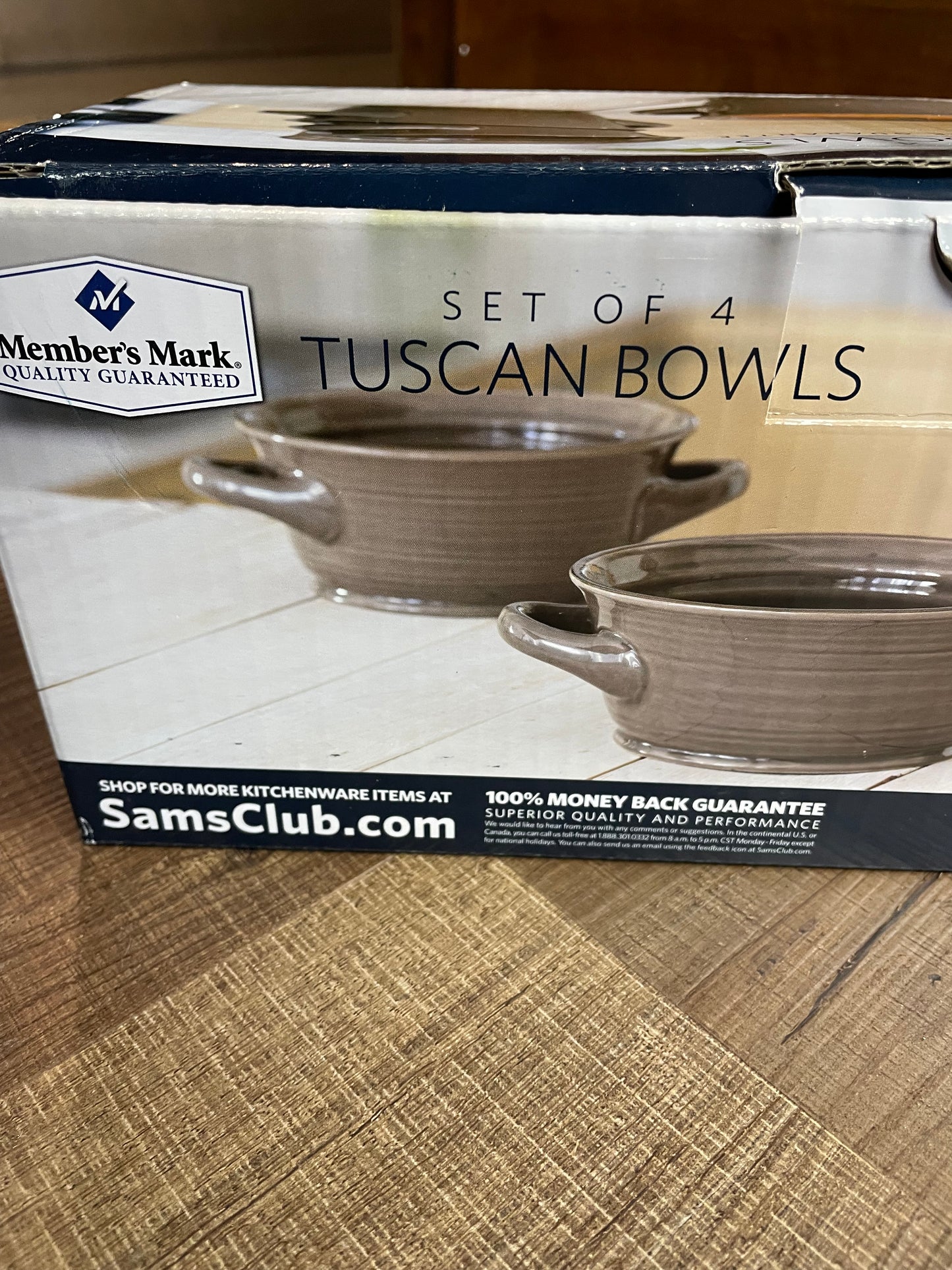 Member's Mark Tuscan Bowls (Set of 4)