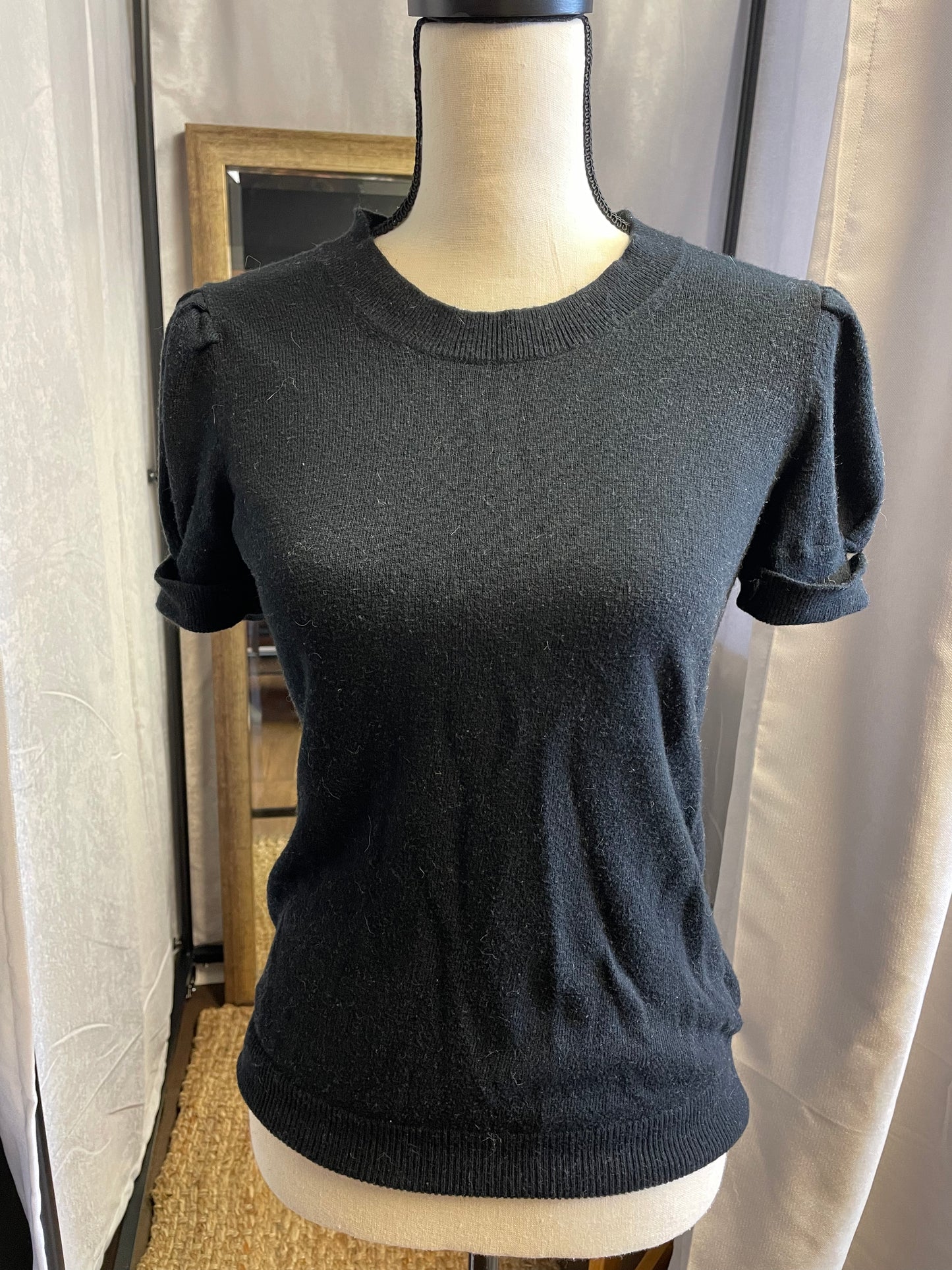 Banana Republic Cuffed Short Sleeve Sweater (S)