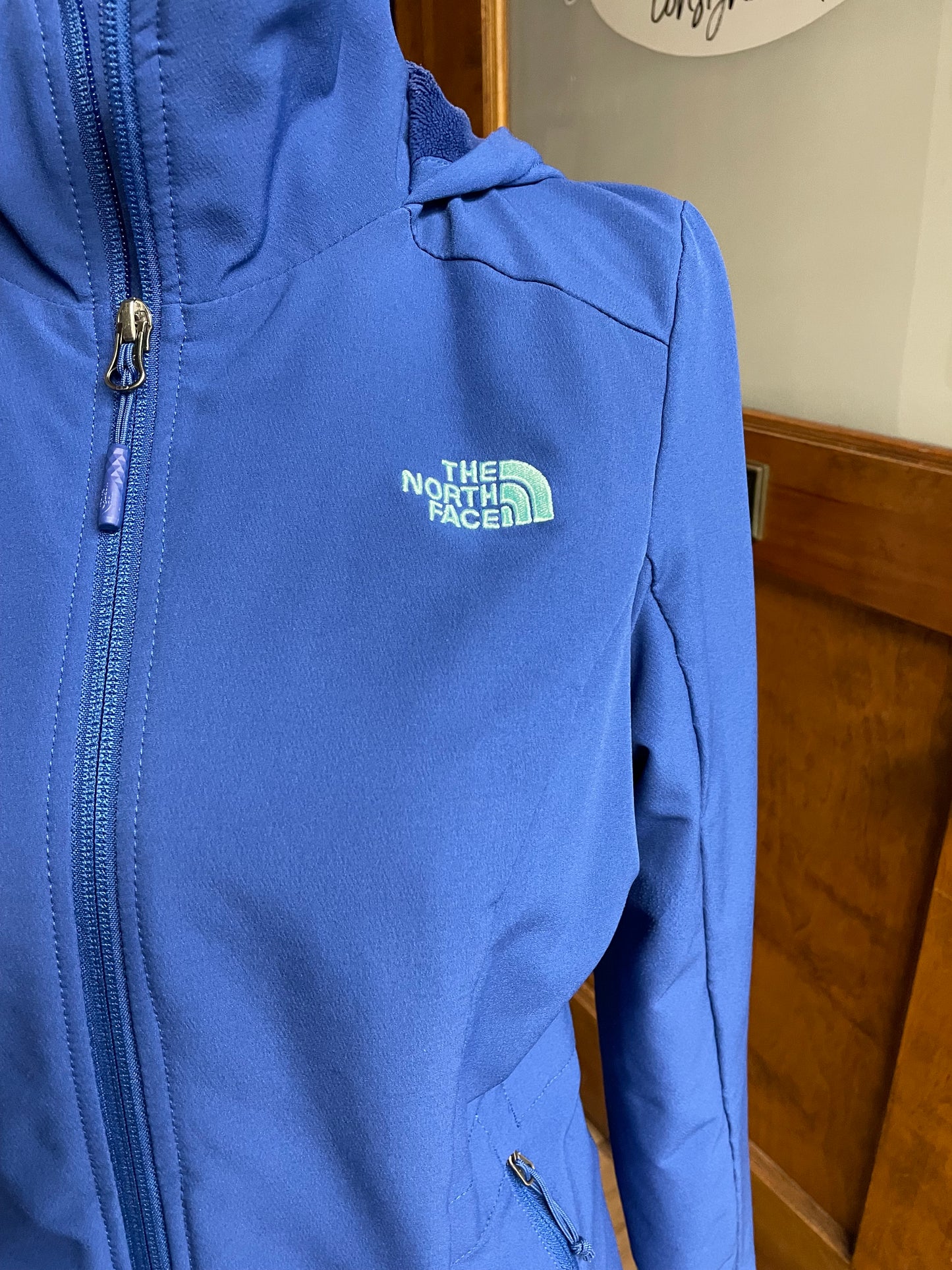 The North Face Women's Shelbe Raschel Jacket