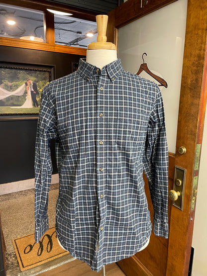 Eddie Bauer Relaxed Fit Men's Shirt (M)