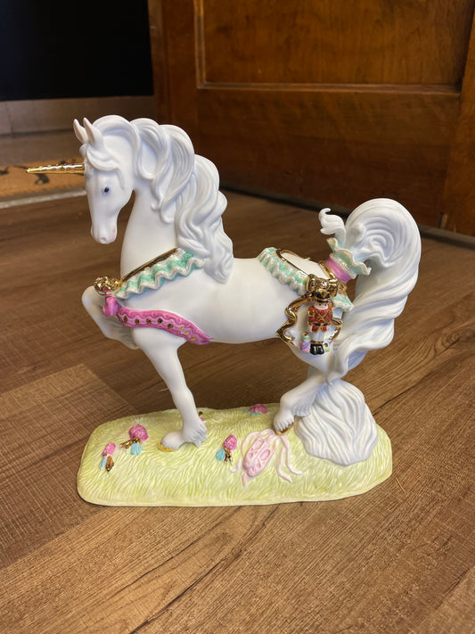 Princeton Gallery "Yuletide Suite" Fine Porcelain Unicorn