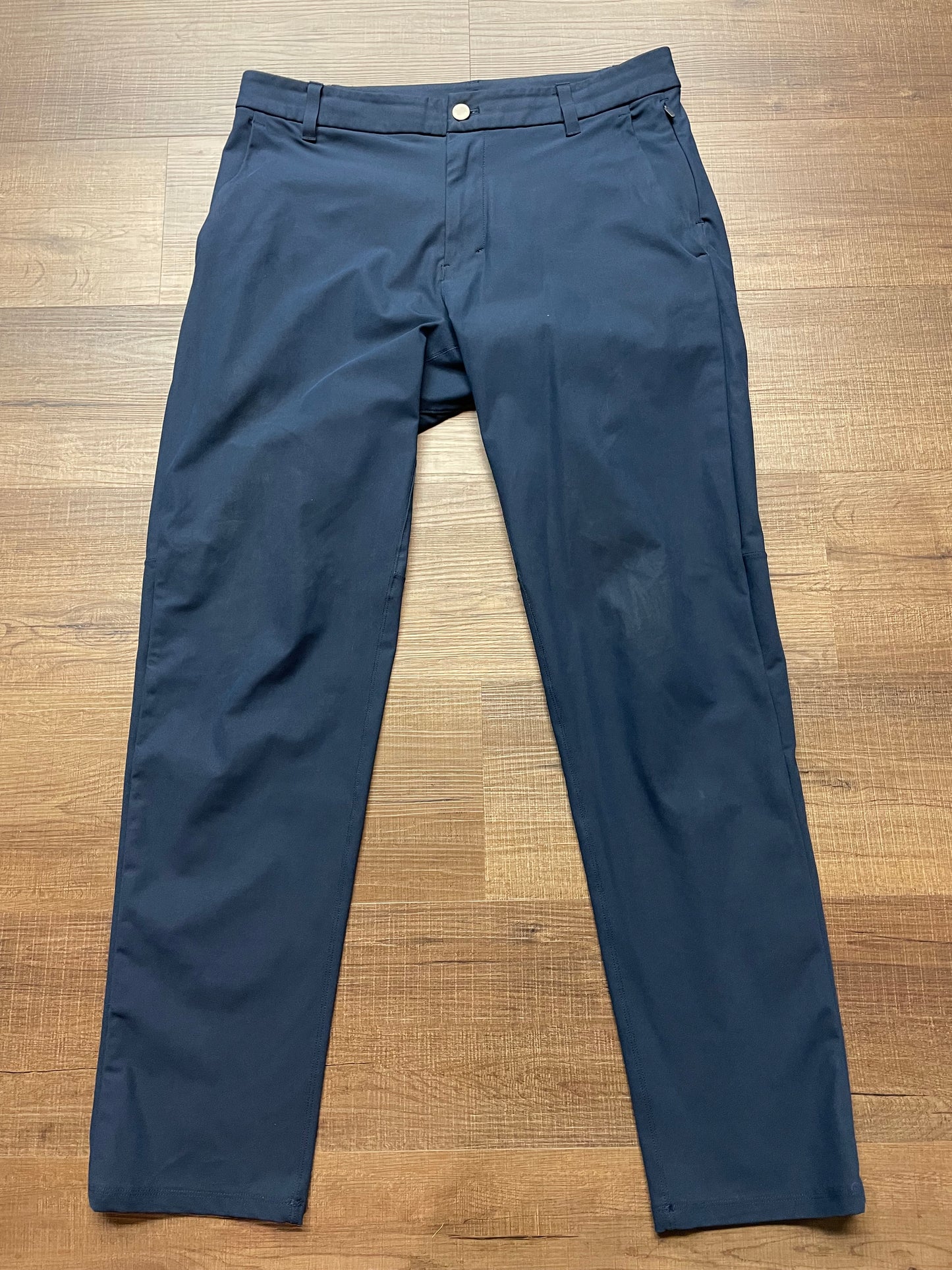 Lululemon ABC Classic-Fit 5 Pocket Men's Pant (32)