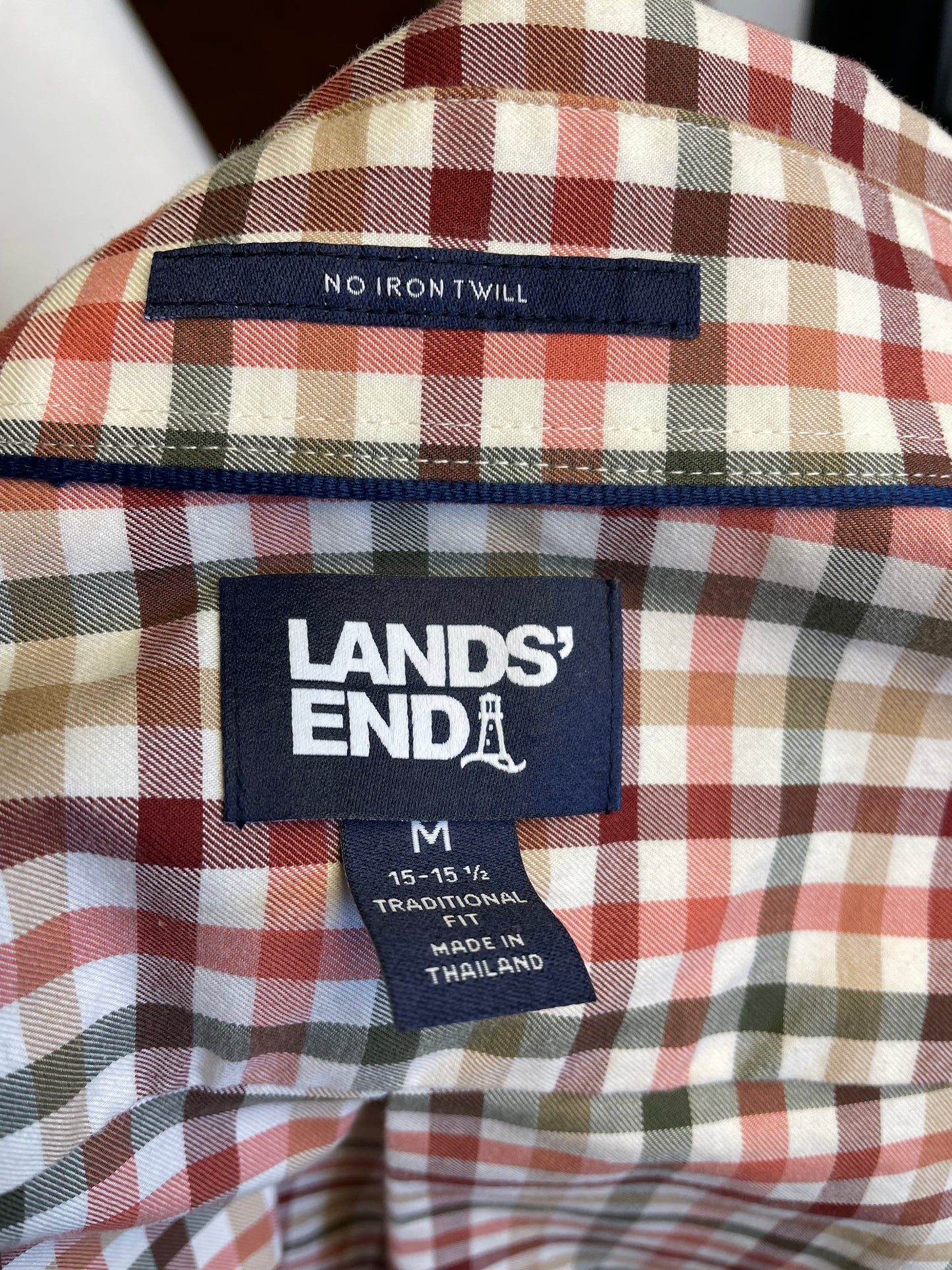 Land's End No Iron Twill Men's Button Down (M)