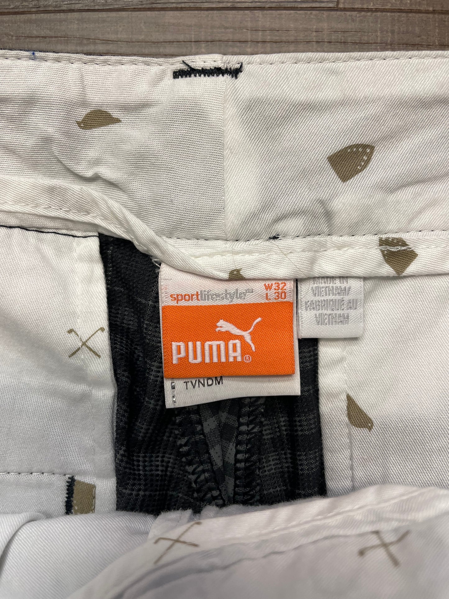 Puma Sport Lifestyle Gray Plaid Women's Golf Pants (32x30)