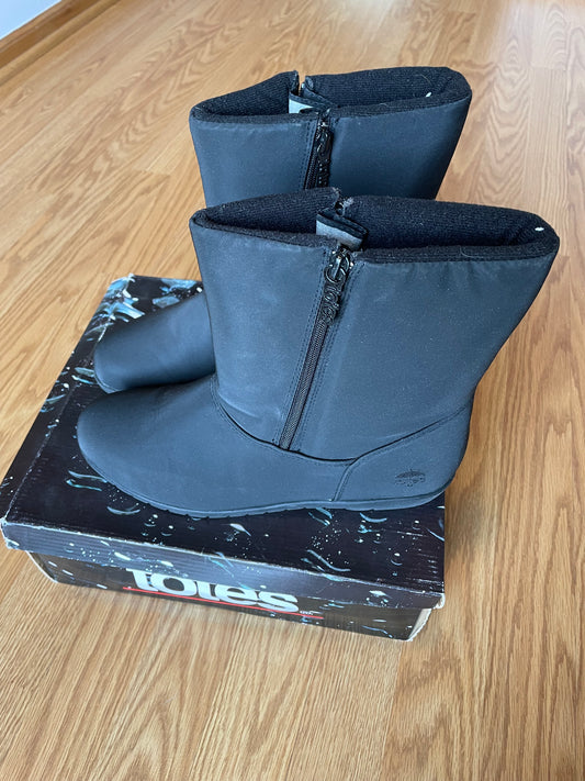 NEW Totes Roseanne Waterproof Boot (10M)