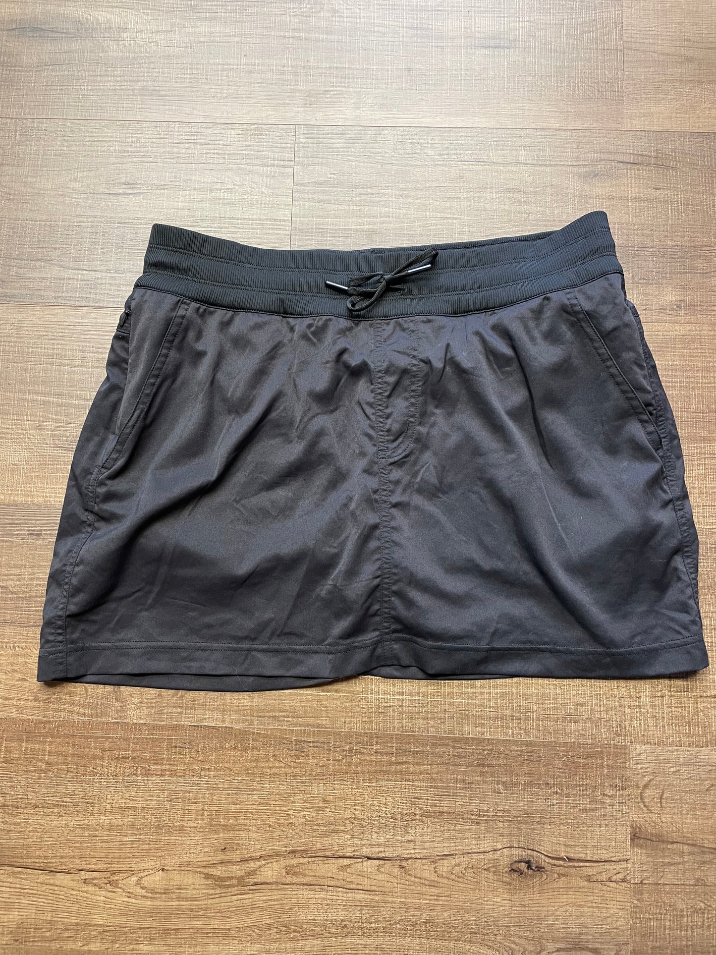 The North Face Women's Skort (L)