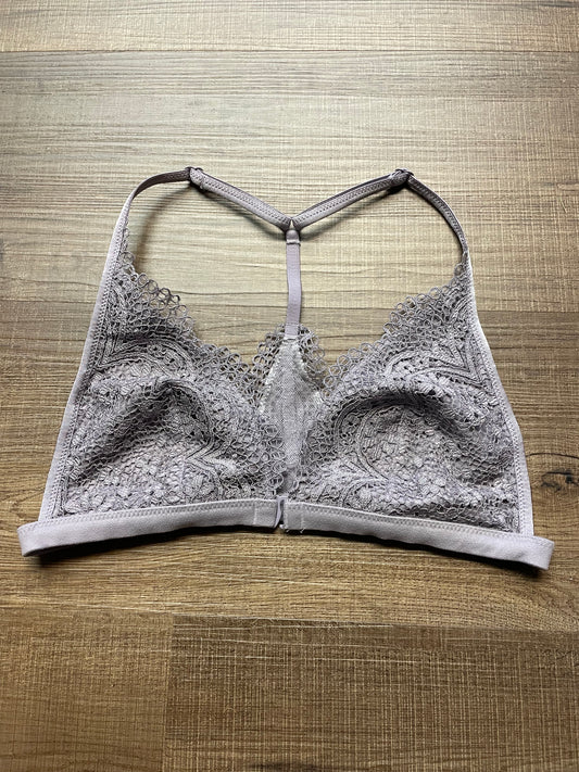 Body by Victoria Front Closure Racerback Lace Bralette (S)