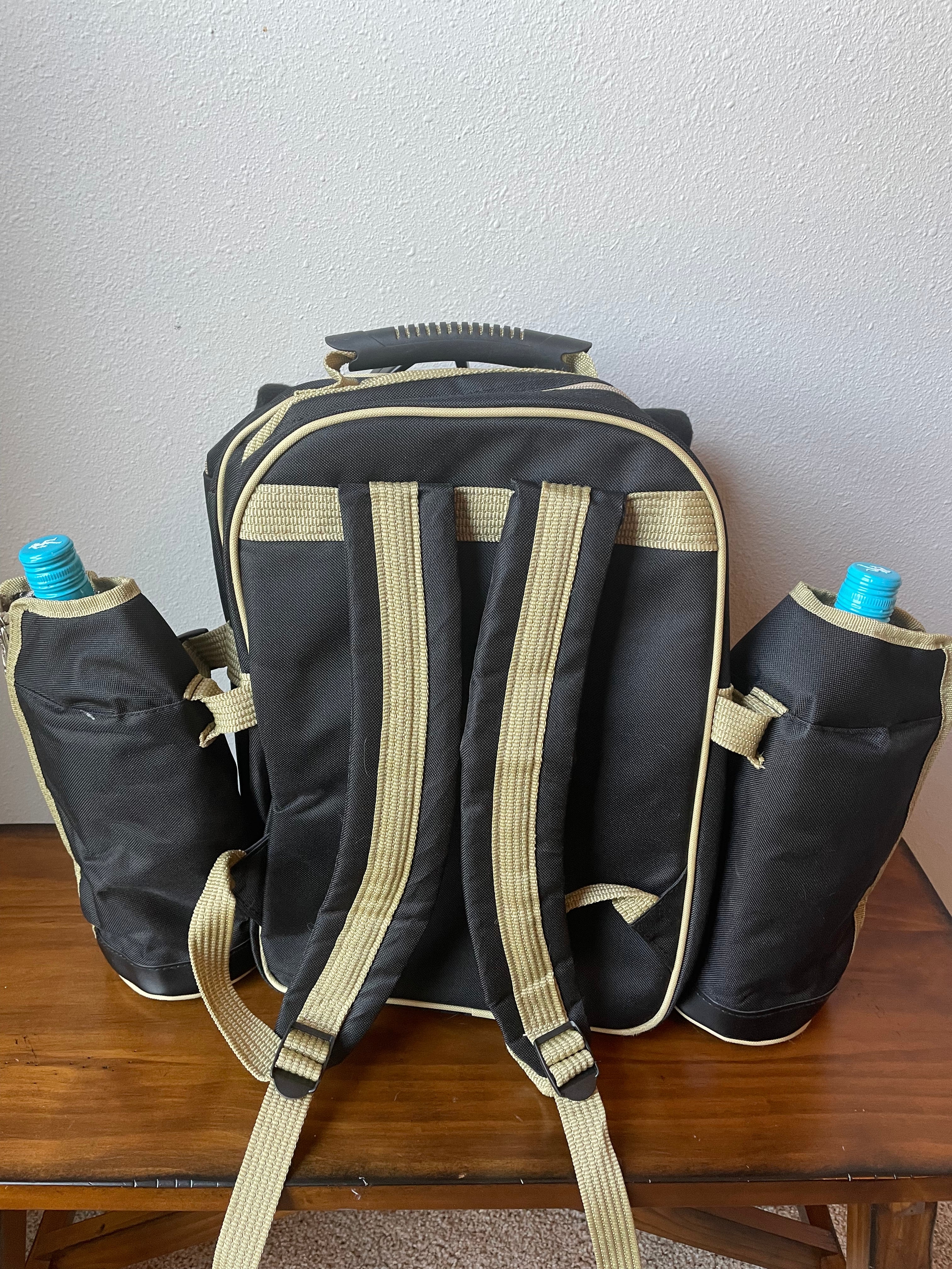 Picnic Plus Insulated Picnic Backpack BinxBerry Consignment