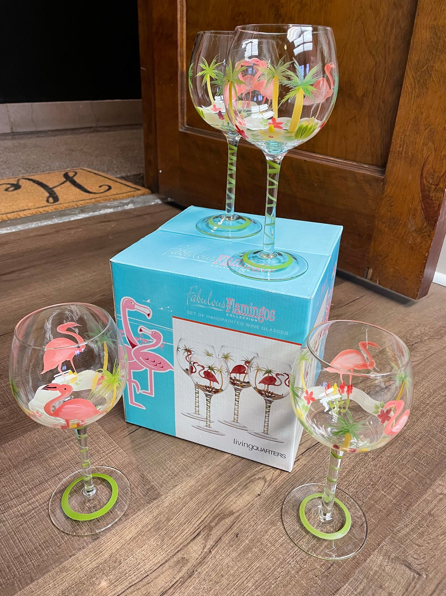 Living Quarters Fabulous Flamingos Wine Glasses (Set of 4)