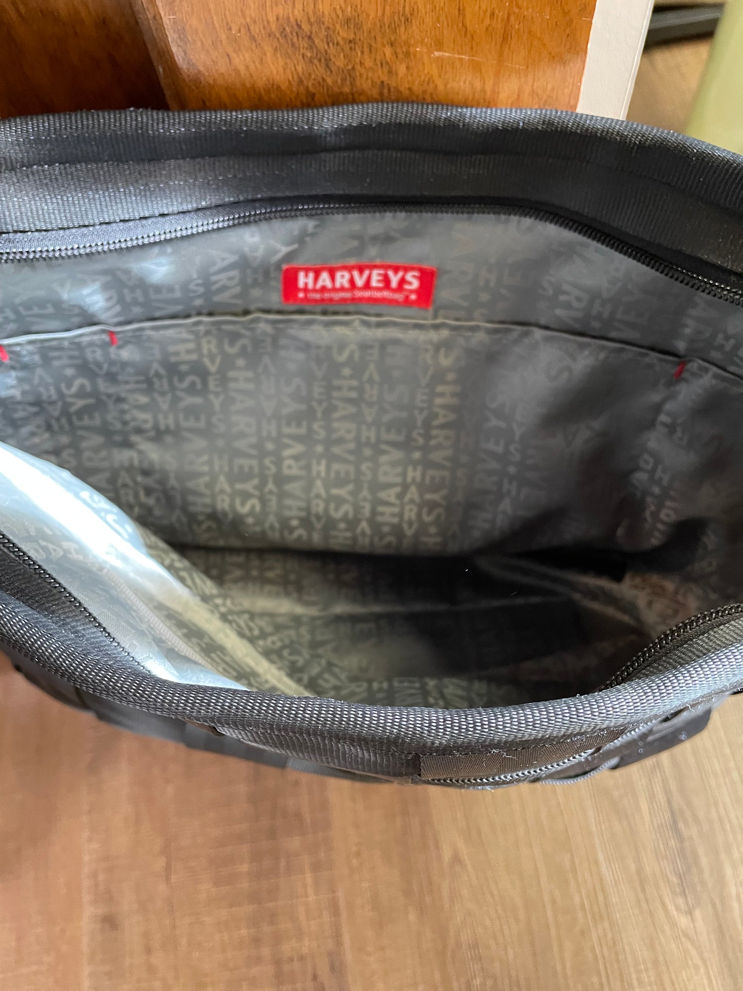 Original Harveys Seatbelt Bag Purse