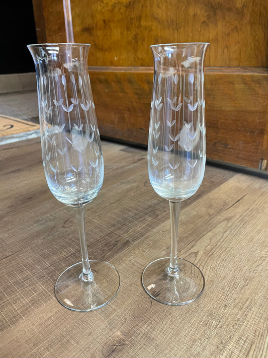 Etched Glass Champagne Flutes