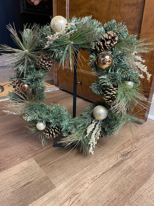 14" Faux Evergreen Wreath