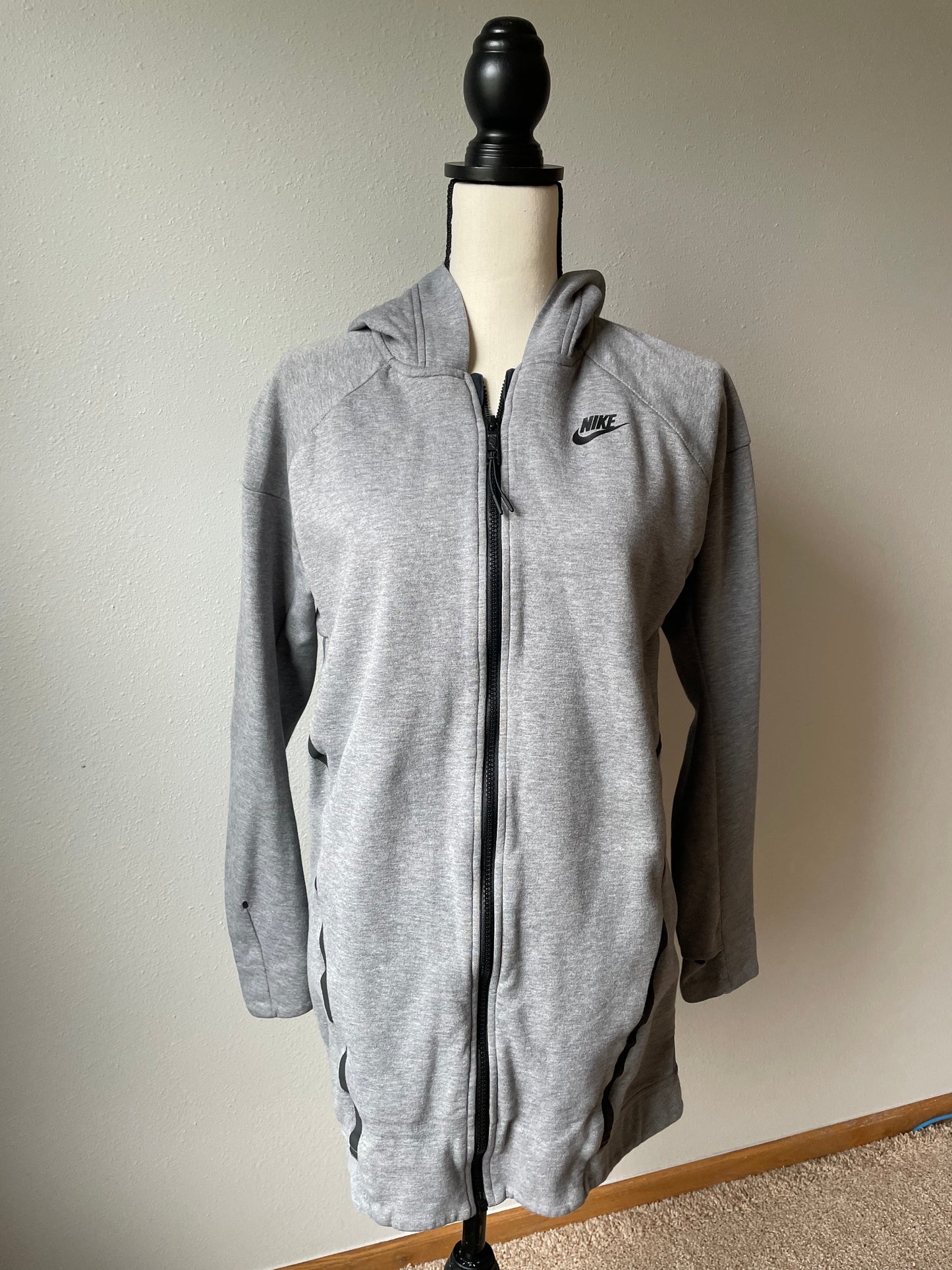 Nike Long Women's Zip Up Hoodie (S)