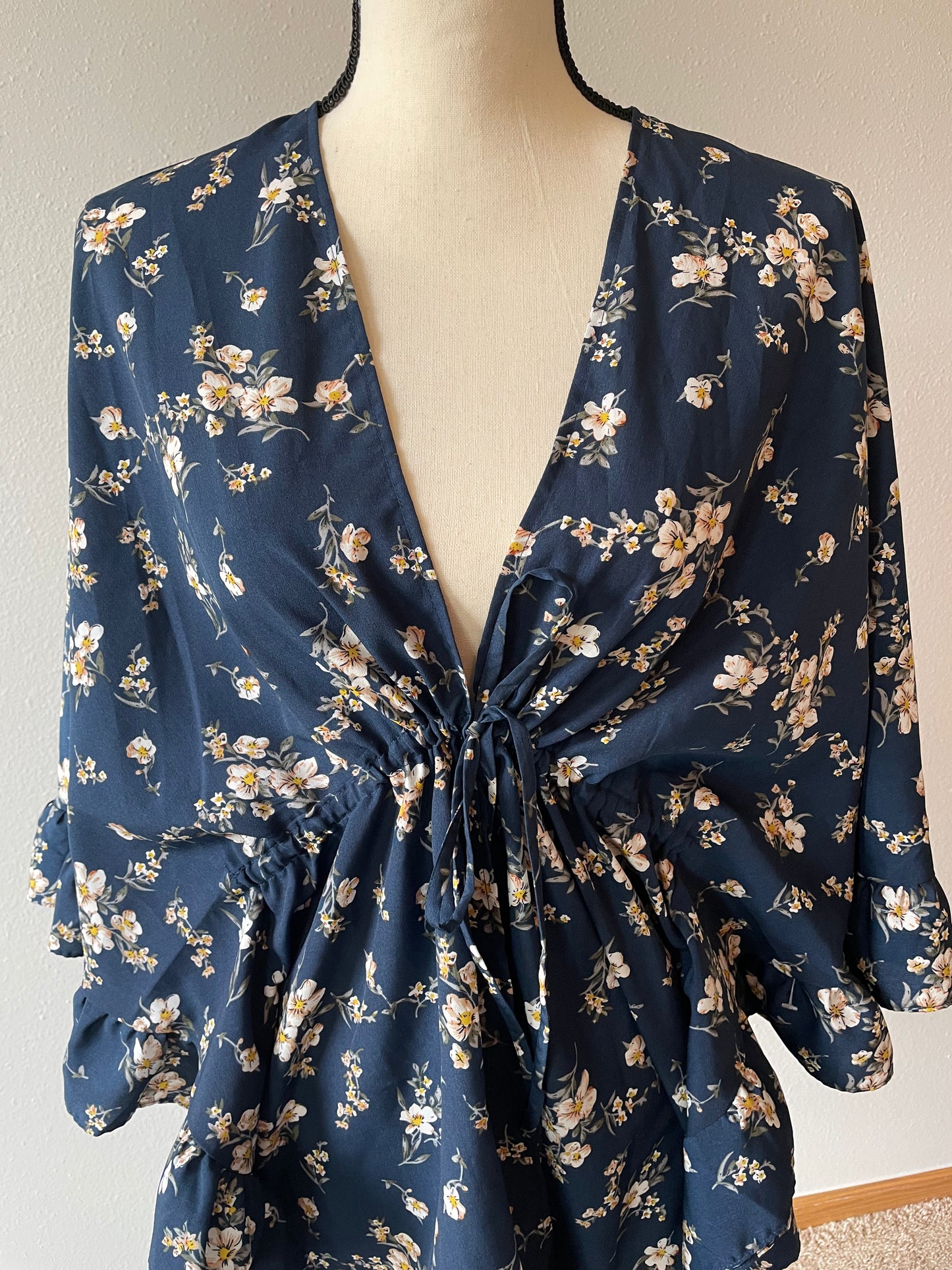 Time And Tru Kimono Blouse (S/M)