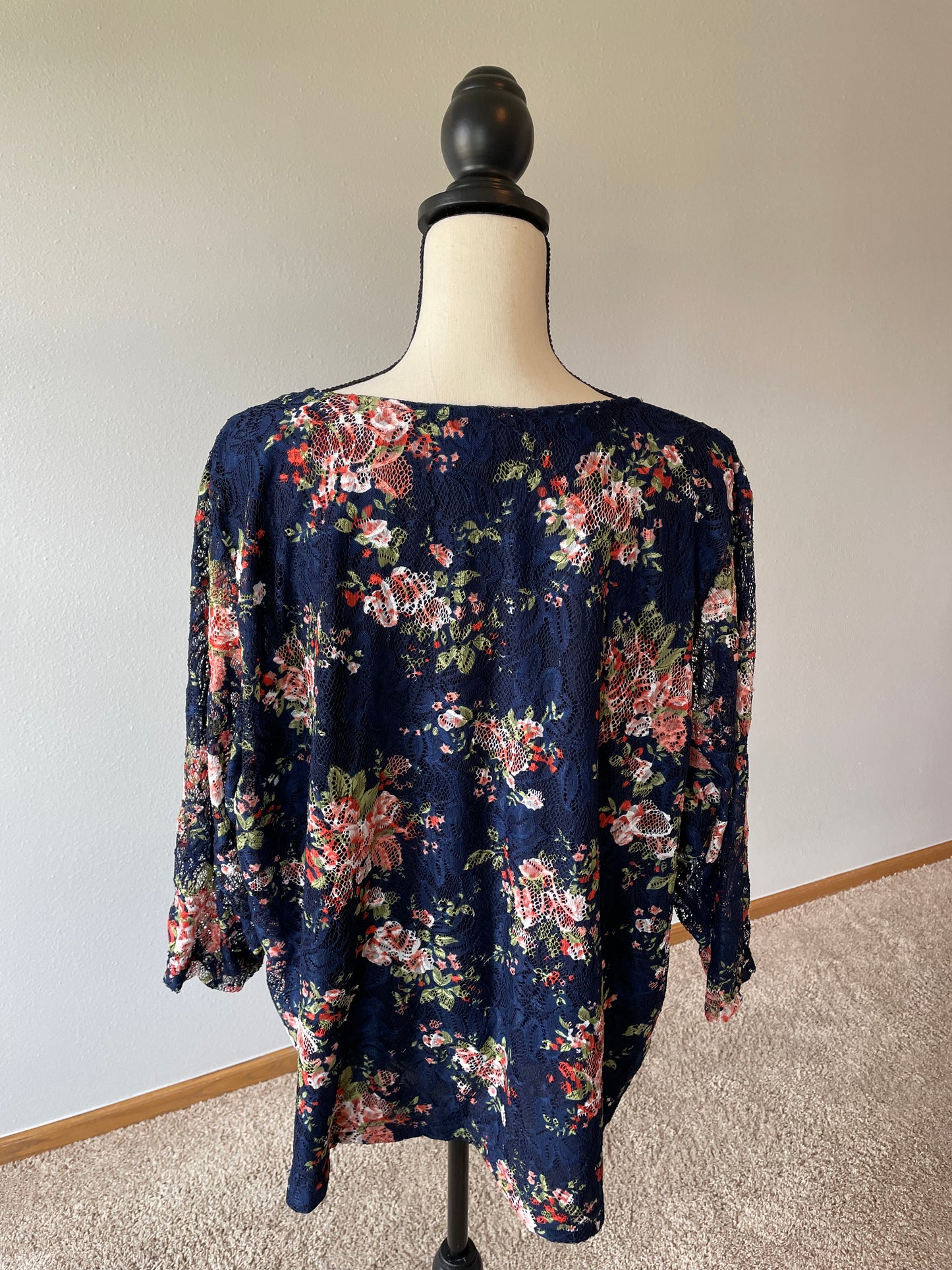 Cathy Daniels Lace Floral Top (3XL)