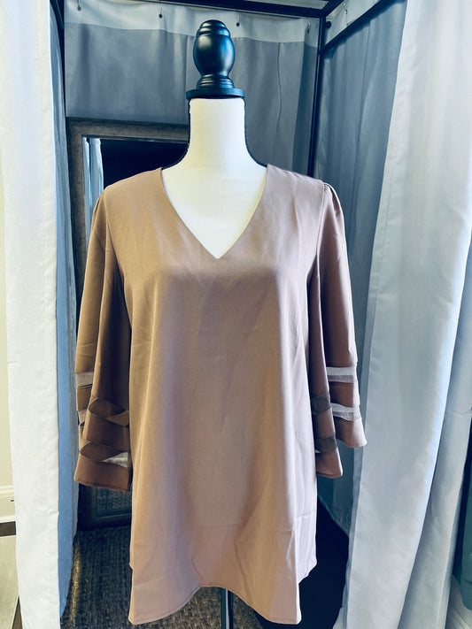Brown V-Neck Flare Sleeve Blouse (XL)