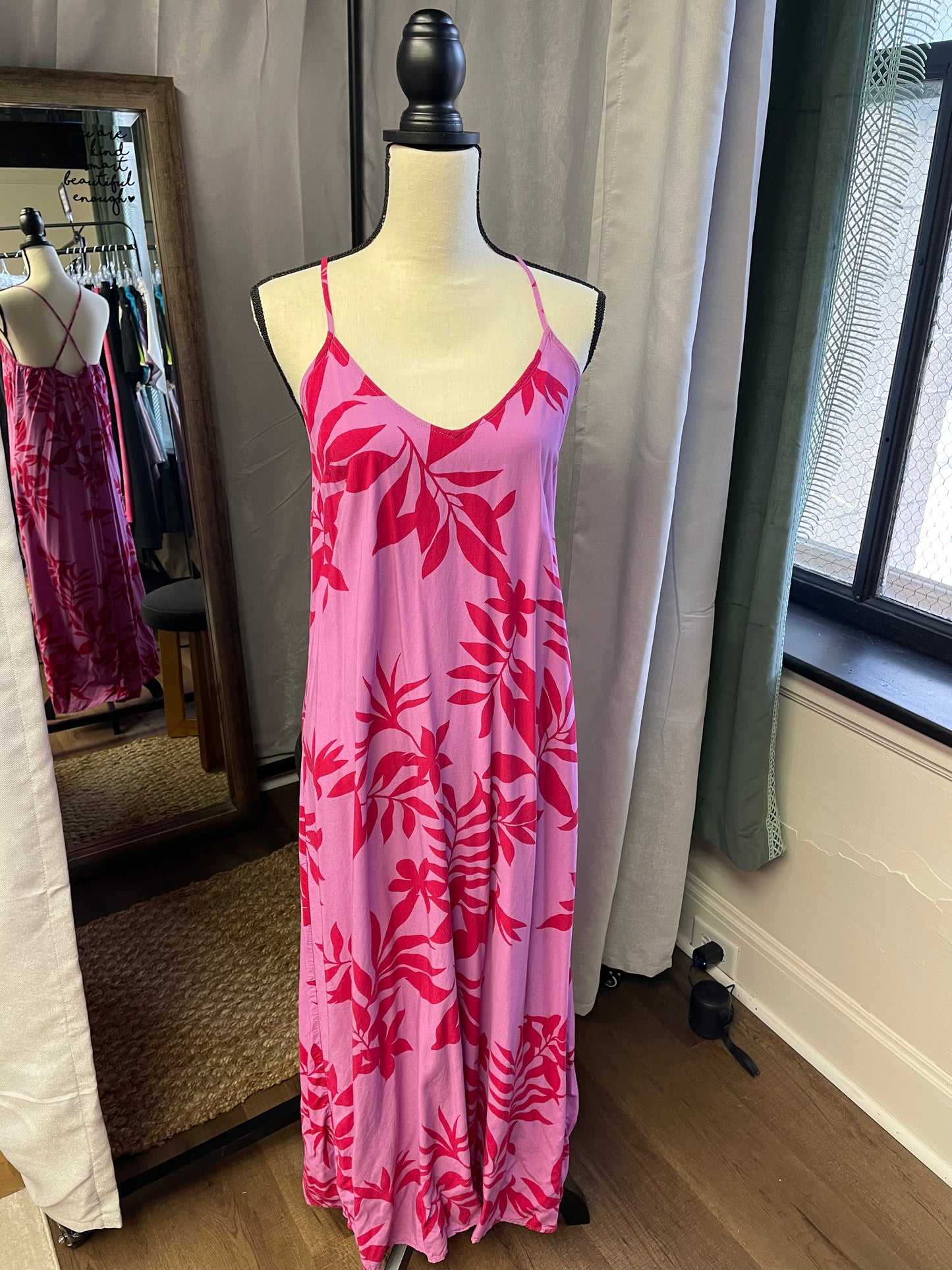 Old Navy Pink Palm Leaf Shift Dress (L)