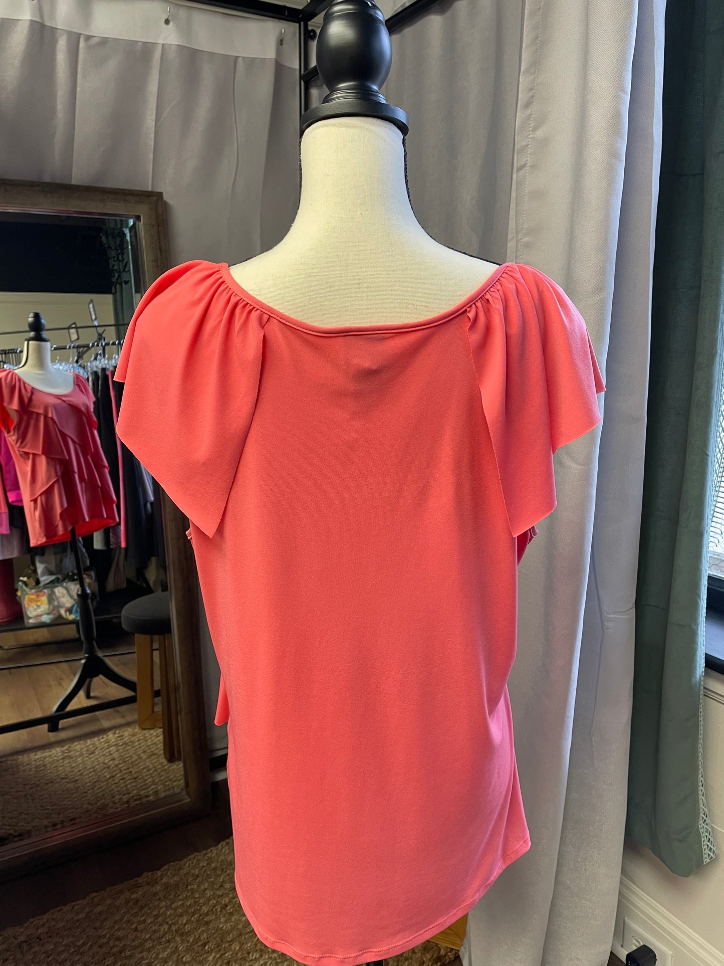 Yvos Sleeveless Blouse (XL)