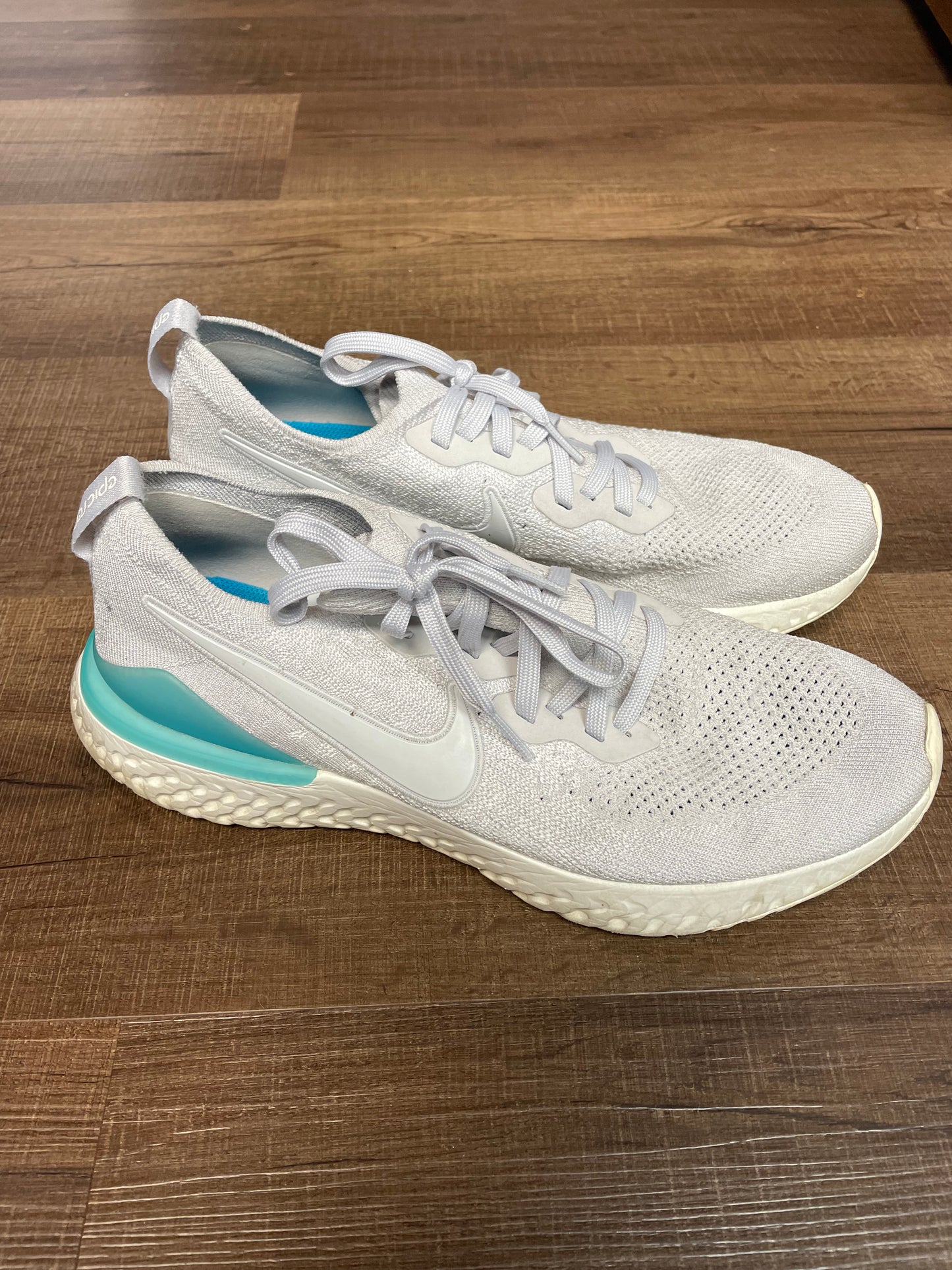 Nike Epic Phantom React Men's Sneaker (11)