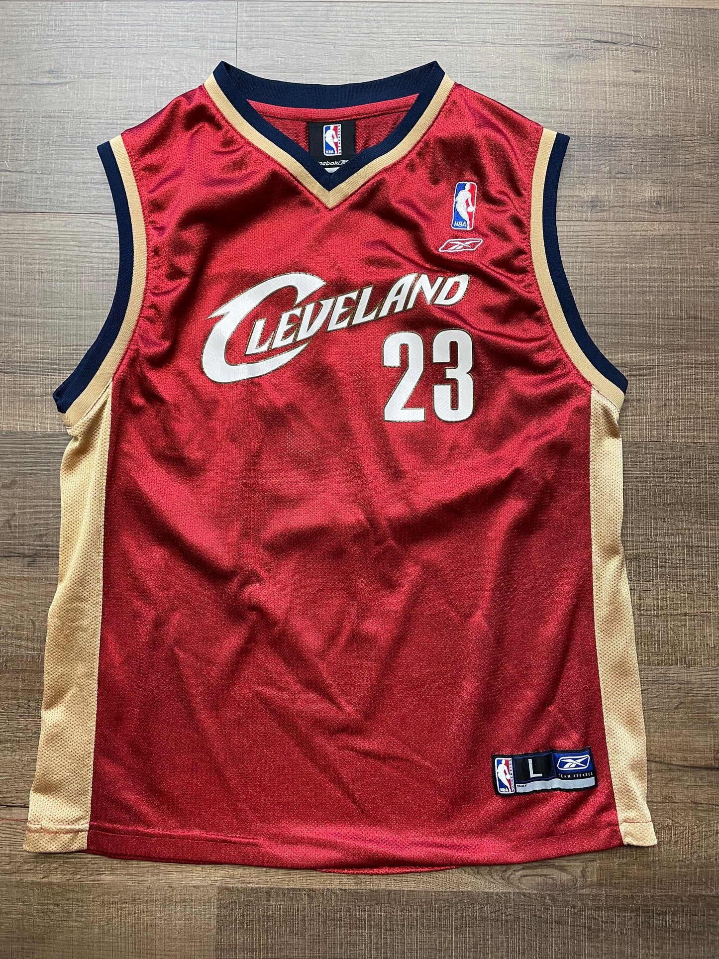 Reebok NBA Cleveland Cavaliers LeBron James 23 Rookie Jersey (YLG)