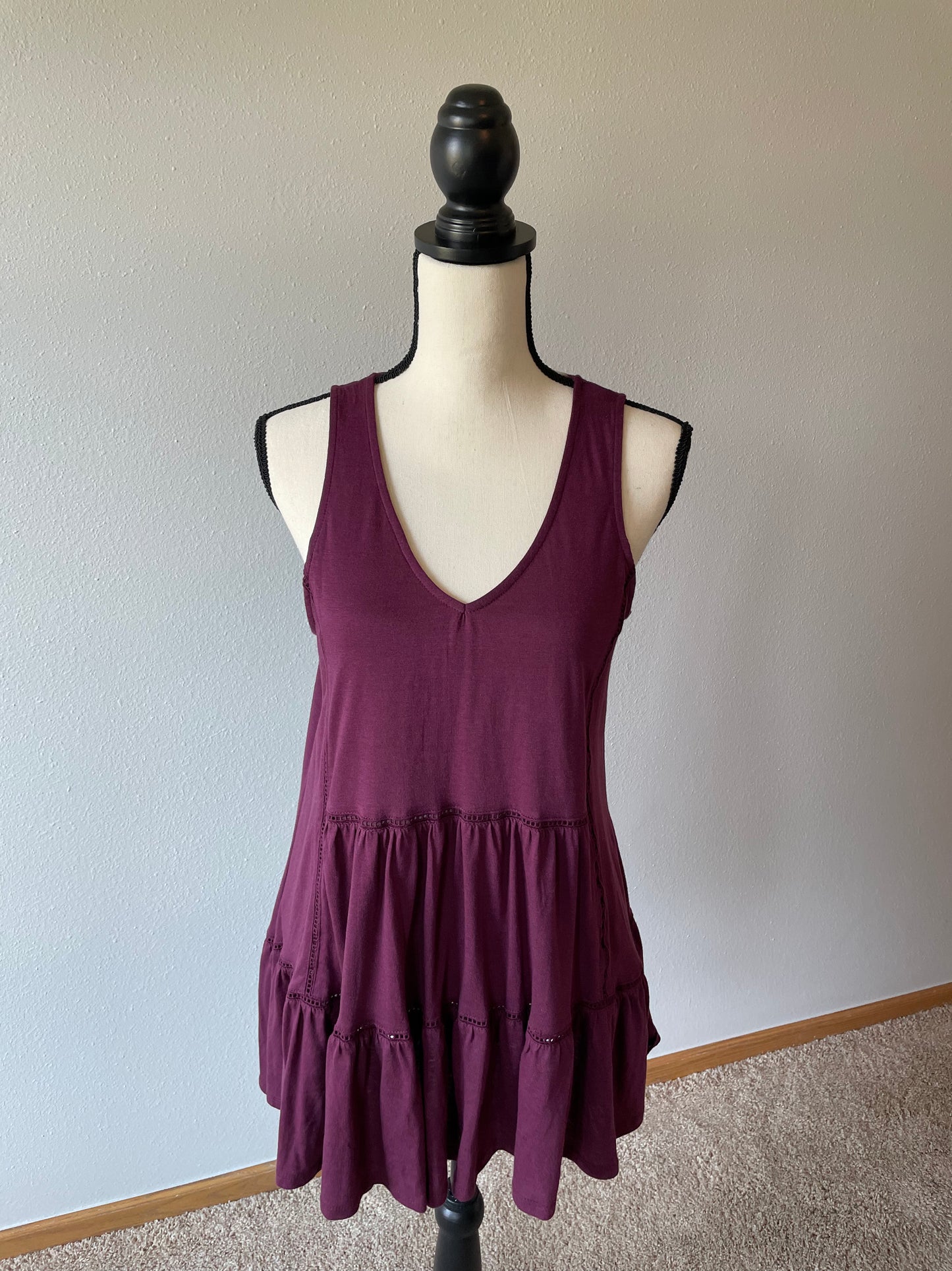 Time & True Plum Hobo Tank (M)