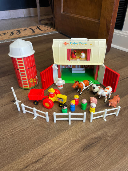 Vintage Fisher Price Play Barn And Silo