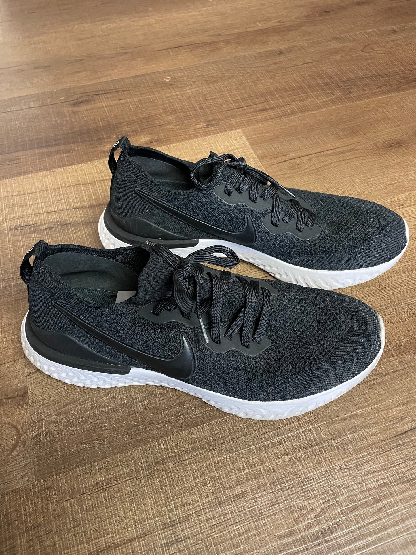 Nike Epic Phantom React Men's Sneaker (11)