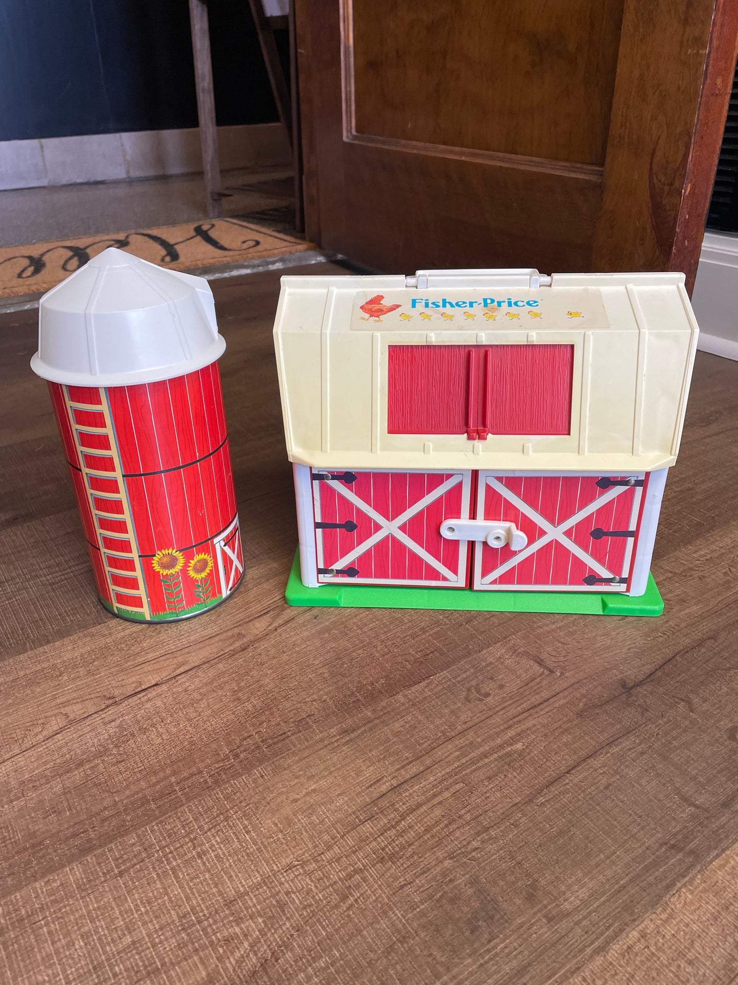 Vintage Fisher Price Play Barn And Silo