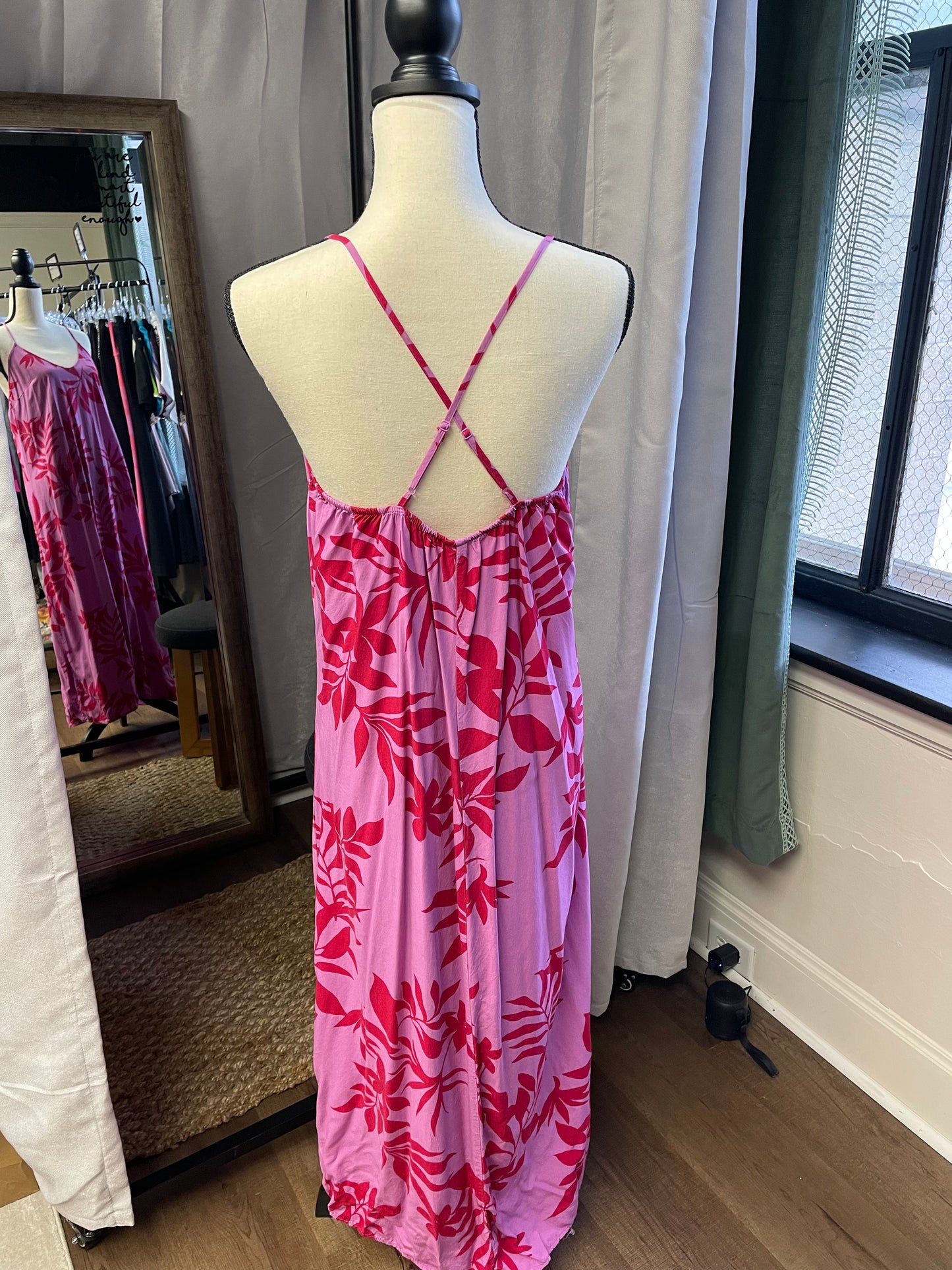 Old Navy Pink Palm Leaf Shift Dress (L)