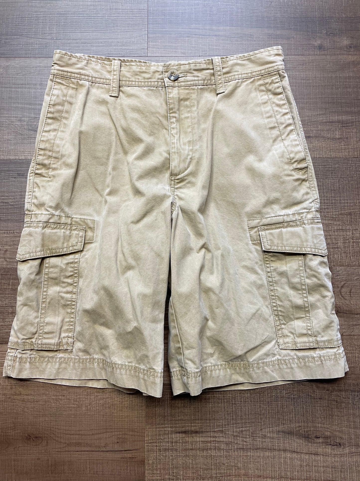 Eddie Bauer Men's Cargo Shorts (30)